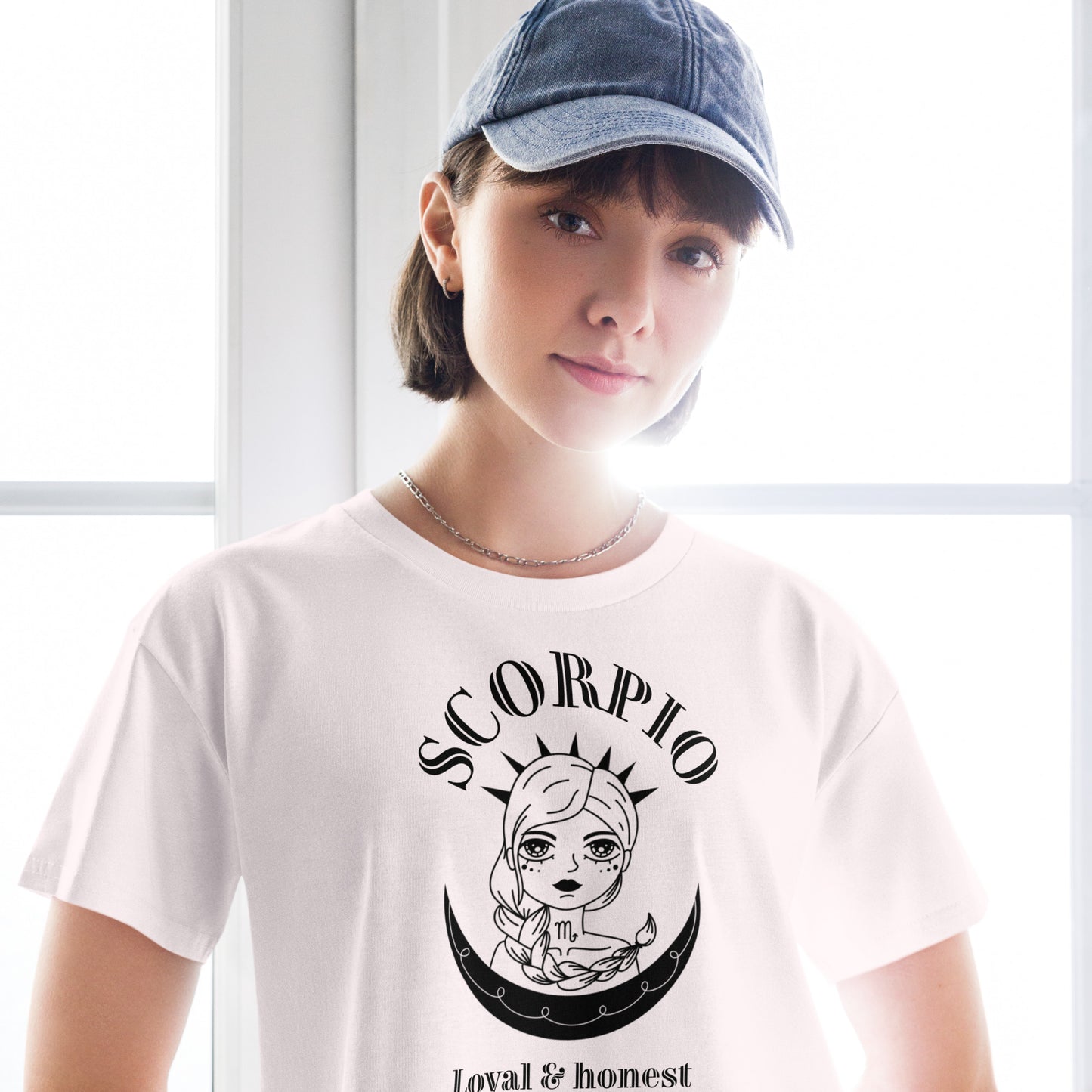 Scorpio Women’s crop top - Activewear Well