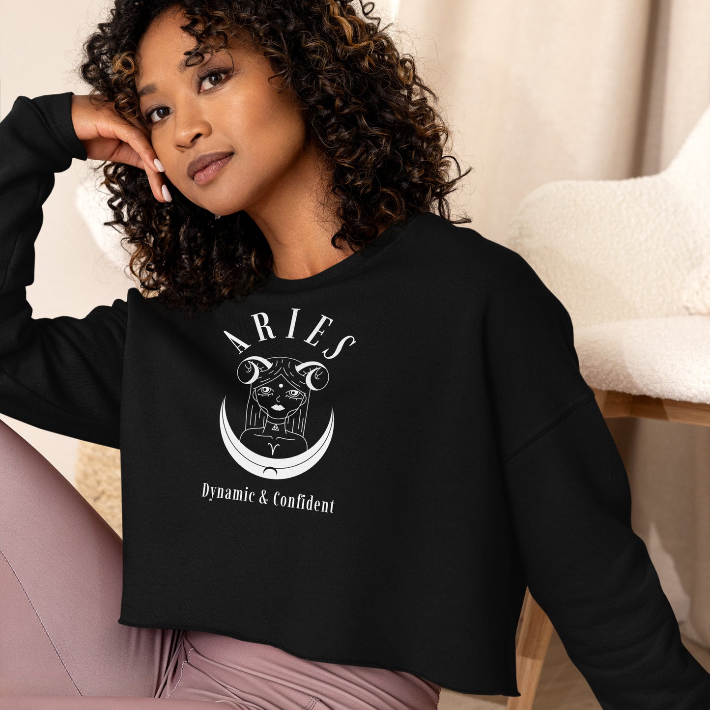 Aries Women's Crop Sweatshirt - Activewear Well