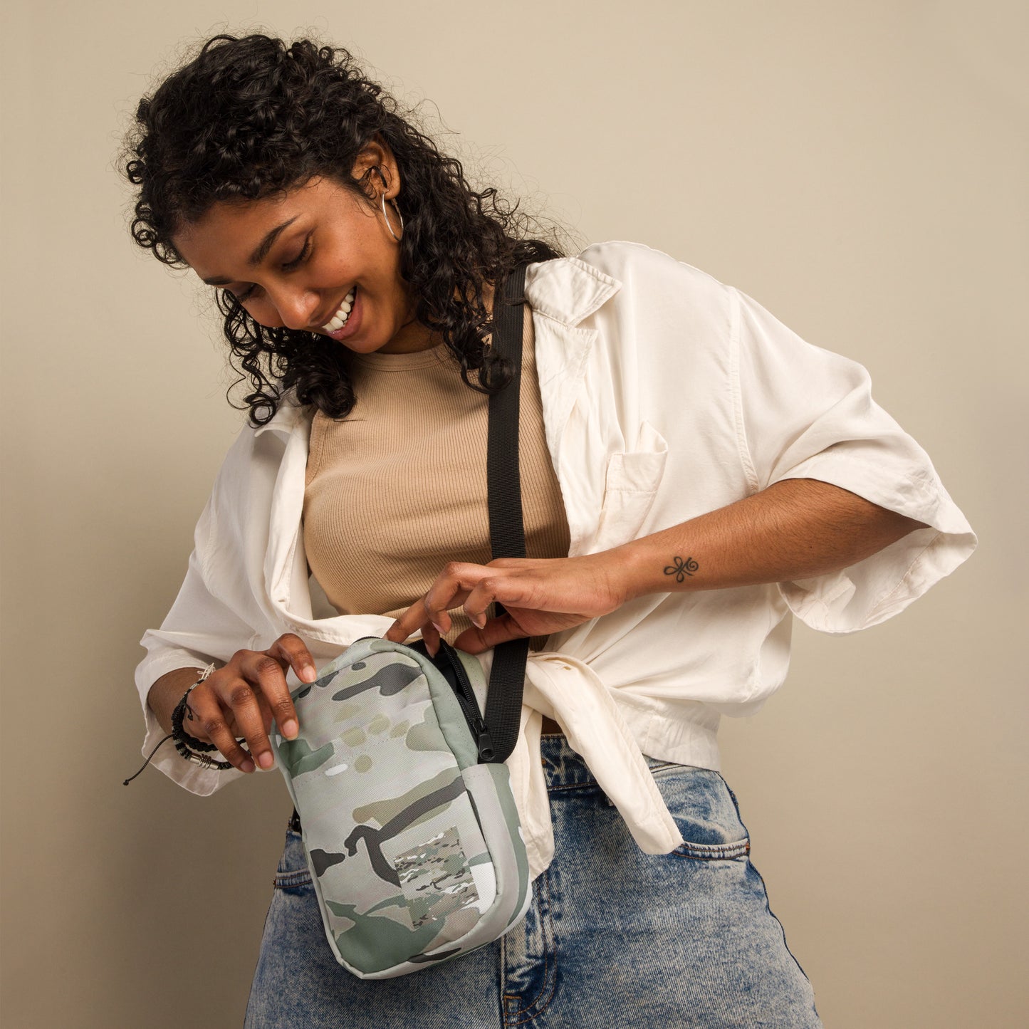 Desert Camo Utility Crossbody Bag - Activewear Well