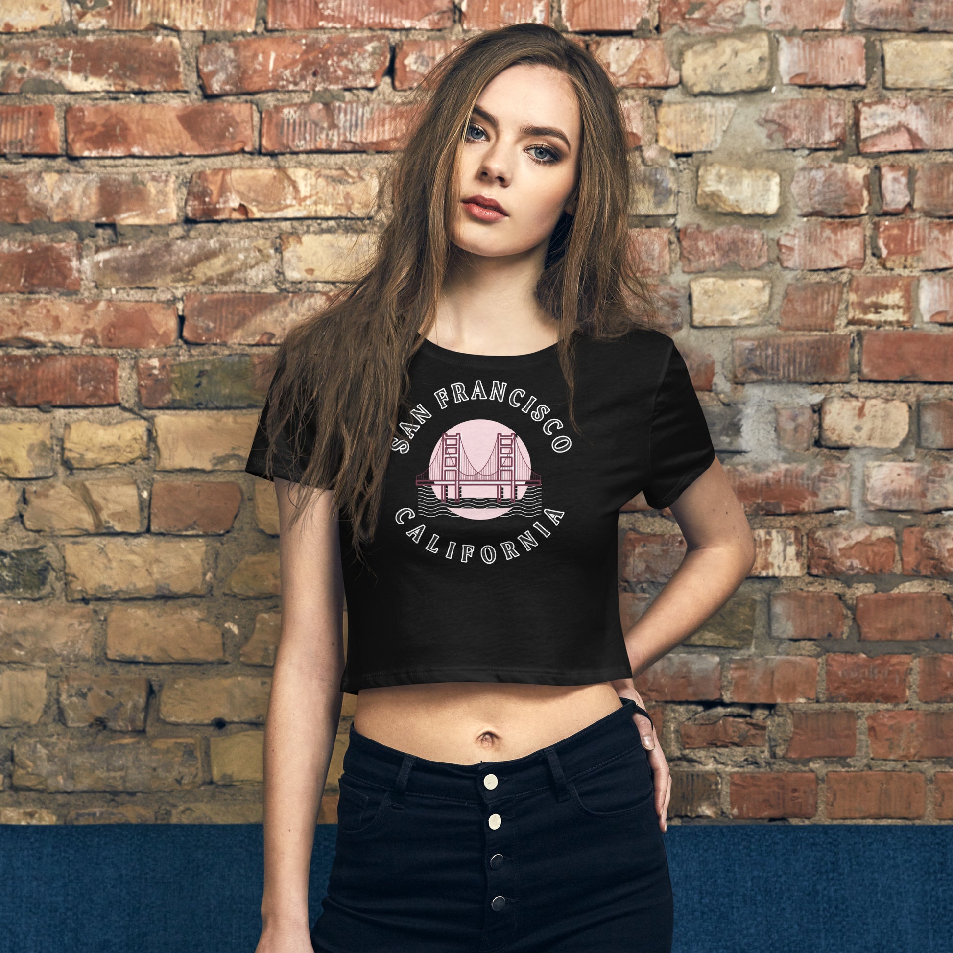 San Francisco Women’s Crop Tee - Activewear Well