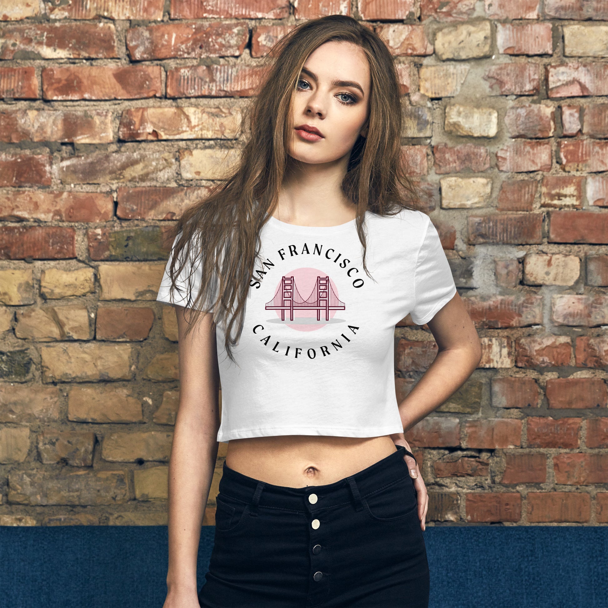 San Francisco Women’s Crop Tee - Activewear Well