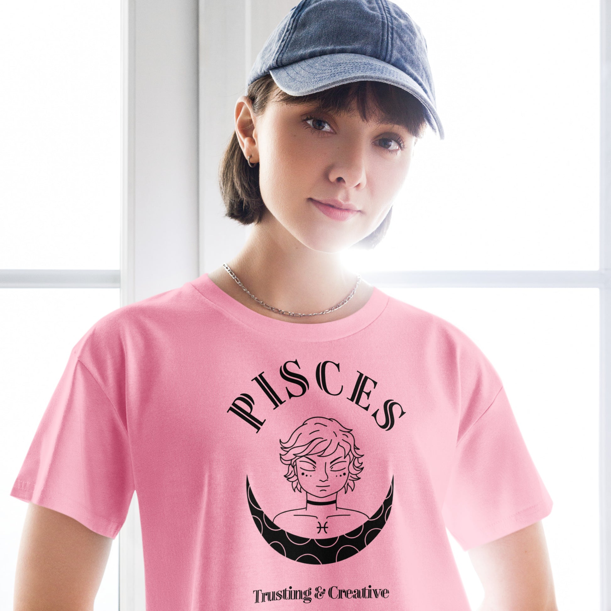 Pisces Women’s crop top - Activewear Well